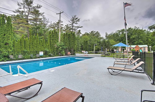 Photo 12 - Charming Jacuzzi-suite - Walk to Parson's Beach