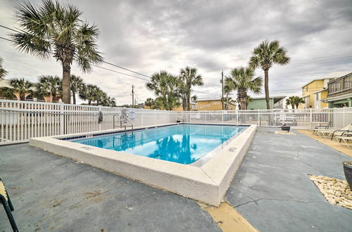 Foto 2 - Panama City Beach Condo: Pool & Beach Access