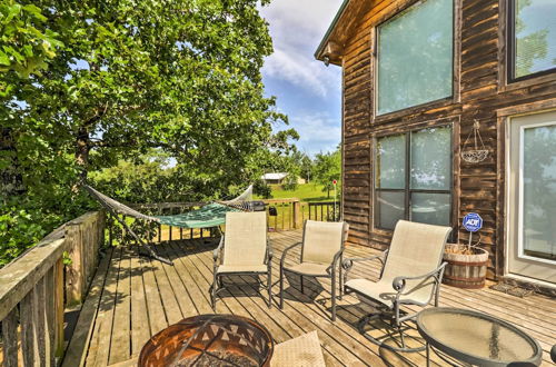 Photo 3 - Rustic Lamar Cabin w/ Deck & Private Hot Tub