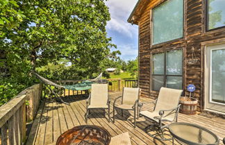 Photo 3 - Rustic Lamar Cabin w/ Deck & Private Hot Tub