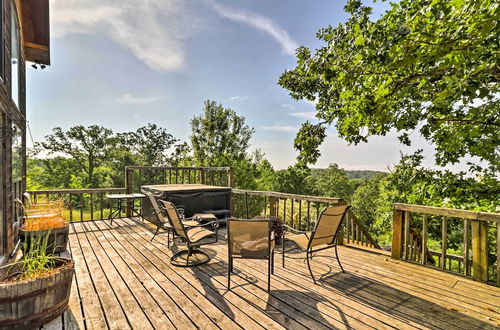 Photo 23 - Rustic Lamar Cabin w/ Deck & Private Hot Tub