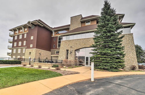 Photo 16 - Beachfront Traverse City Resort Condo w/ Pool