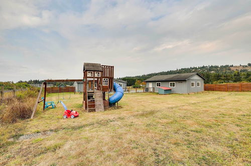 Foto 13 - Serene Sequim Retreat w/ Deck: Pets Welcome