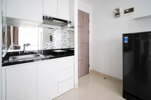 Foto 8 - Cozy Stay And Modern Studio Apartment At Taman Melati Surabaya