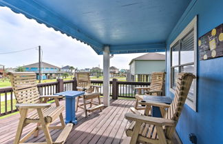 Photo 1 - Colorful Crystal Beach Home w/ Ocean View