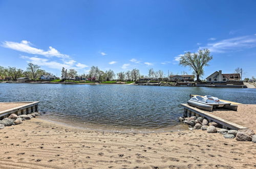 Photo 26 - Lakefront Bellevue Home: Private Beach & Fire Pit