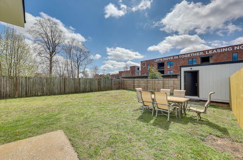 Photo 25 - Cozy Duplex, Walk to Bentonville City Square