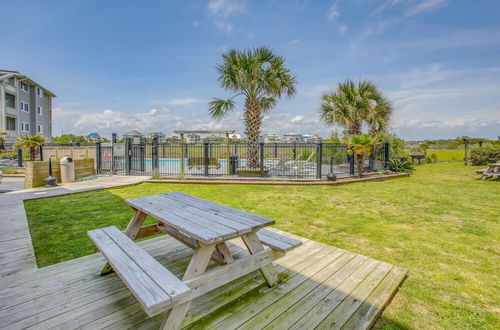 Foto 9 - Carolina Beach Condo w/ Community Pool