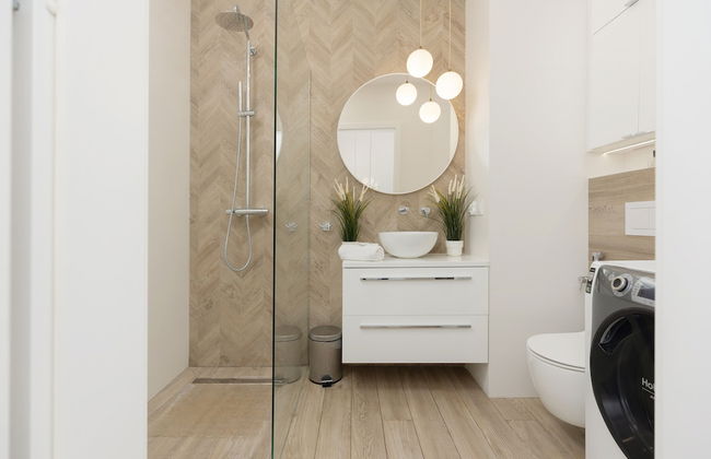 Piaseczno Modern Apartment by Renters - Photo 13