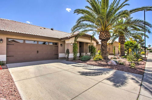 Photo 34 - Stunning Glendale Home w/ Pool & Lake Views