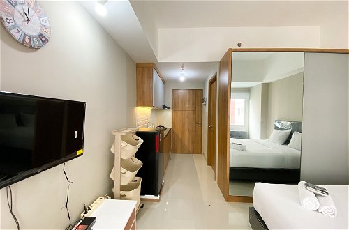 Photo 11 - Homey And Cozy Stay Studio Gateway Park Lrt City Bekasi Apartment