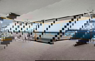 Foto 3 - Oceanfront Penthouse #11b