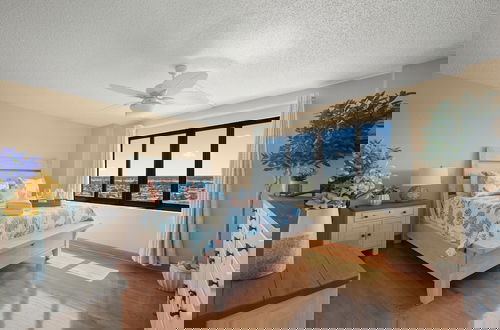 Photo 40 - Oceanfront Penthouse #11b