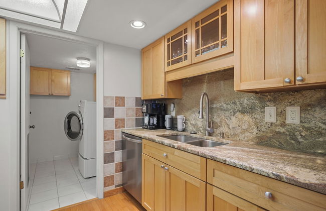 Oceanfront Penthouse #11b - Photo 23