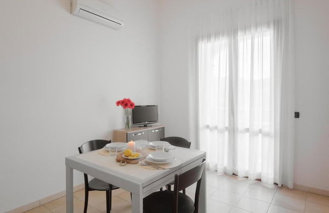 Stylish Residence Le Fontane 1 Bedroom Apartment Sleeps 2 Persons - Foto 22