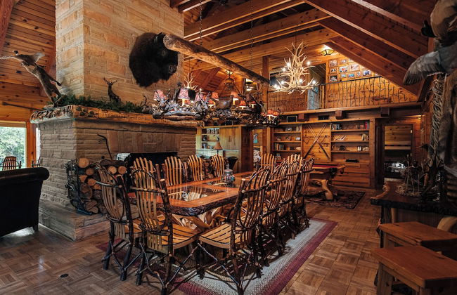Grayling Gem Royal Stag Lodge - Photo 12