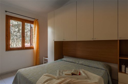 Photo 2 - Outstanding Residenze Gallura 1 Bedroom Sleeps 4 Noi0538k