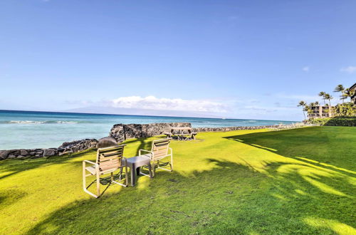 Foto 17 - Beachfront Lahaina Condo: Pool + Grill Access