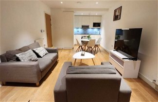 Photo 1 - Kaf Luxury 1 Apartment in Canning Town London