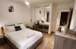 Photo 3 - Kaf Luxury 1 Apartment in Canning Town London