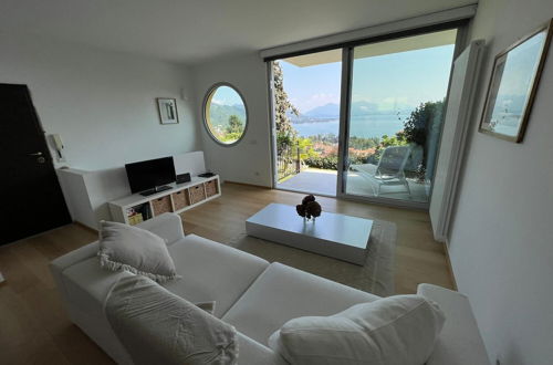 Photo 3 - Verbano Boutique Apartment in Meina With Lake View