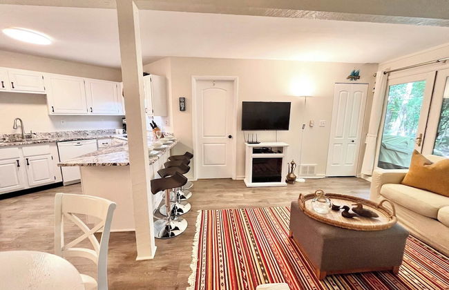 Windmill Cottage at Abbey Springs Near Lake & Shops! - Foto 11