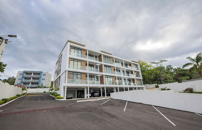 Paradise Bay Great View Luxury 2BR Condo - Photo 22