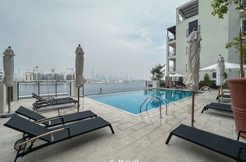 Foto 15 - Manzil - 1BR | Near La Mer Beach | Pool & Sea View