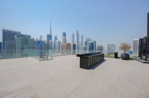 Photo 29 - Yogi - Stylish Loft With Balcony Overlooking City Views