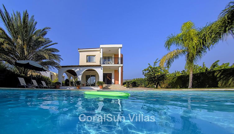 Foto 1 - Amazing Pool, Complete Privacy, Amenities and Beach Nearby