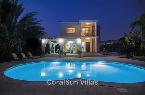 Foto 33 - Amazing Pool, Complete Privacy, Amenities and Beach Nearby