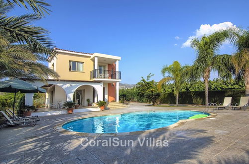 Foto 36 - Amazing Pool, Complete Privacy, Amenities and Beach Nearby