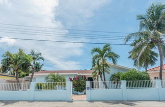 Photo 3 - NEW Cozy Casa in Oranjestad