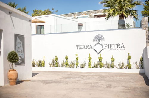 Photo 34 - Terra Pietra Luxury Villas & Suites