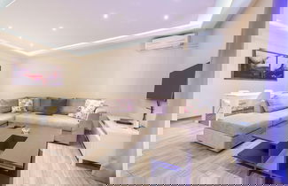 Foto 1 - An Impressive 2 bdr Apt in Glyfada