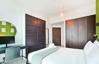 Photo 3 - LUX The Dubai Marina View Suite