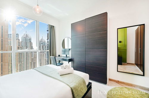 Photo 2 - LUX The Dubai Marina View Suite