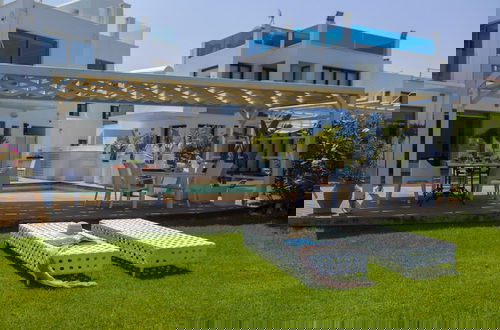 Foto 37 - Beachfront Dream Villa
