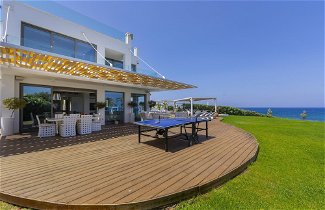 Foto 3 - Beachfront Dream Villa