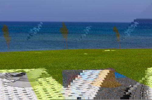 Foto 40 - Beachfront Dream Villa