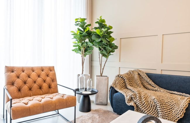 Aya - Elegant 1BR Apartment With Balcony and Creek Views - Foto 19