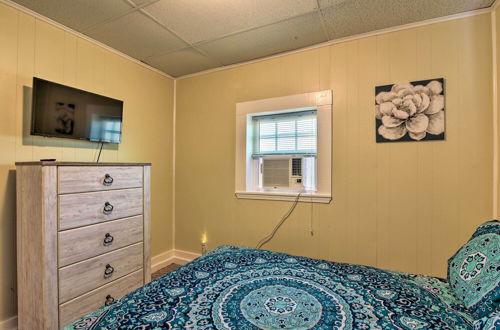 Photo 22 - Beautiful Galveston Apt w/ Deck < 3 Mi to Dtwn