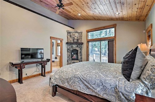 Photo 15 - Truckee Home w/ Hot Tub: 3 Mi to Donner Lake