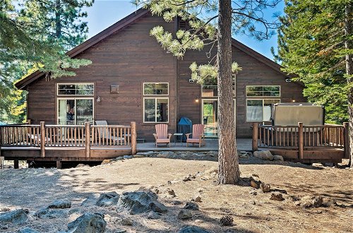 Foto 1 - Truckee Home w/ Hot Tub: 3 Mi to Donner Lake