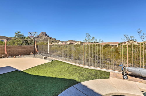 Foto 2 - Modern Tucson Home w/ Patio + Saltwater Pool