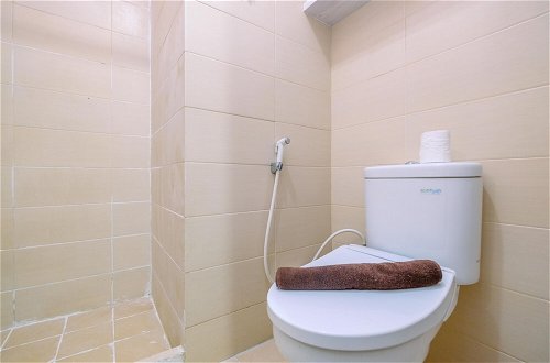 Photo 16 - Comfort And Nice 2Br At Belmont Residence Puri Apartment