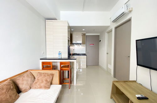 Photo 24 - Modern Look And Comfy 2Br Vasanta Innopark Apartment