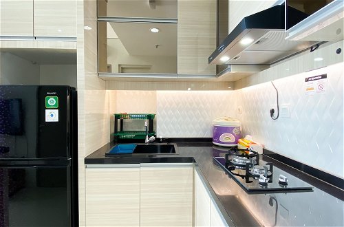 Photo 14 - Modern Look And Comfy 2Br Vasanta Innopark Apartment