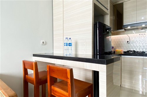 Photo 15 - Modern Look And Comfy 2Br Vasanta Innopark Apartment