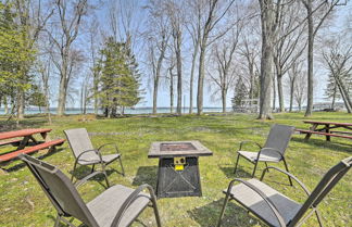 Foto 3 - Cozy Petoskey Area Retreat on Burt Lake Access